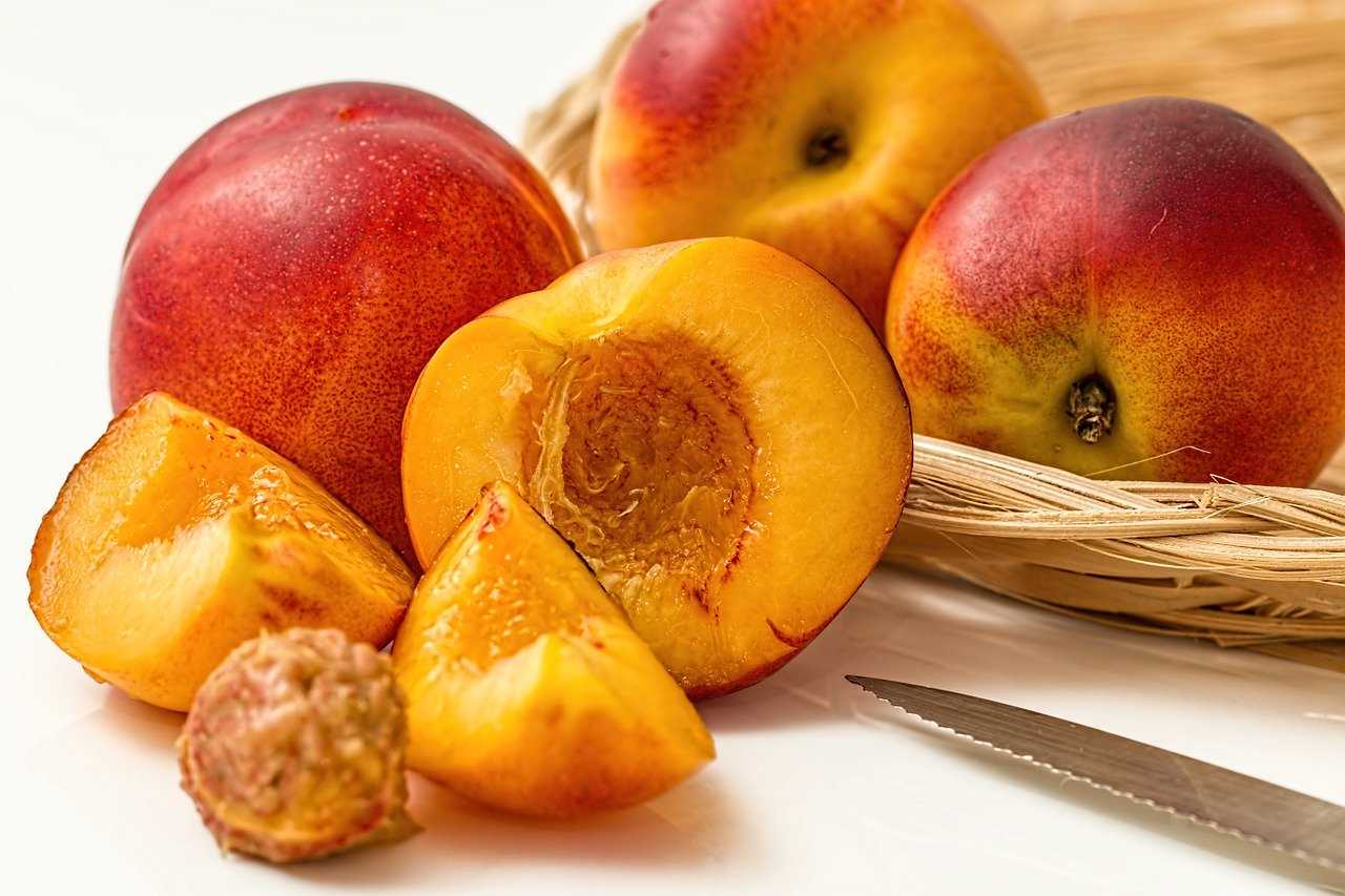 Nectarine Peaches