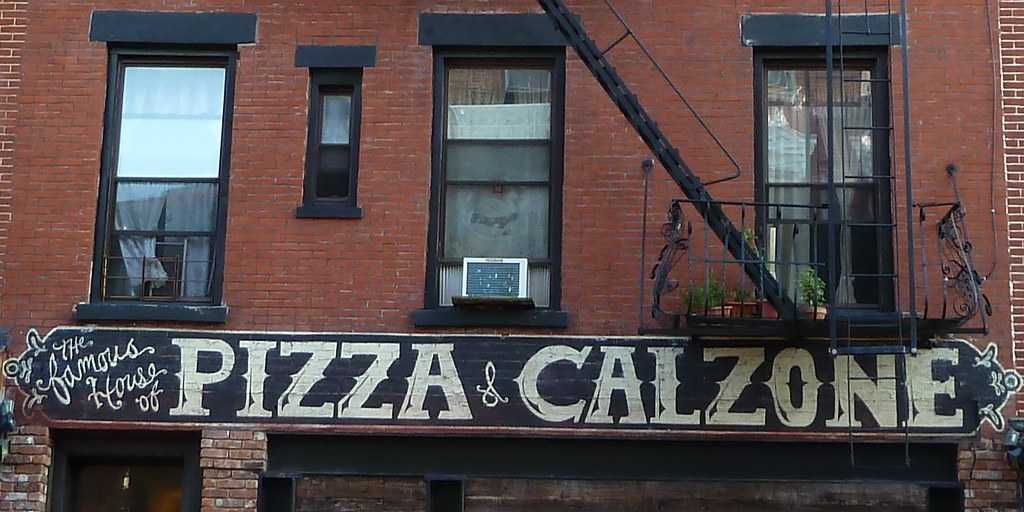 Pizza and Calzone Restaurant in Brooklyn